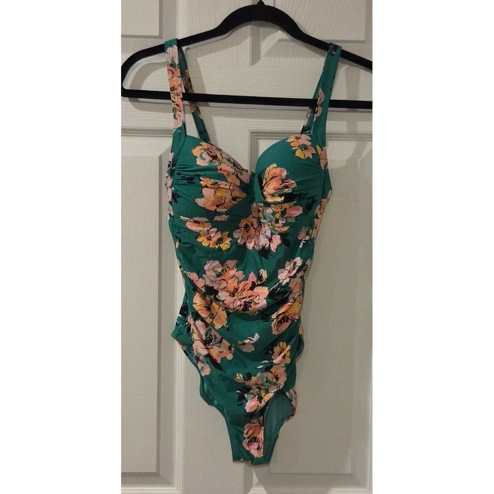 Nip Tuck Swim One Piece Swimsuit 6 Green Floral Ruched Multi Fit Cup